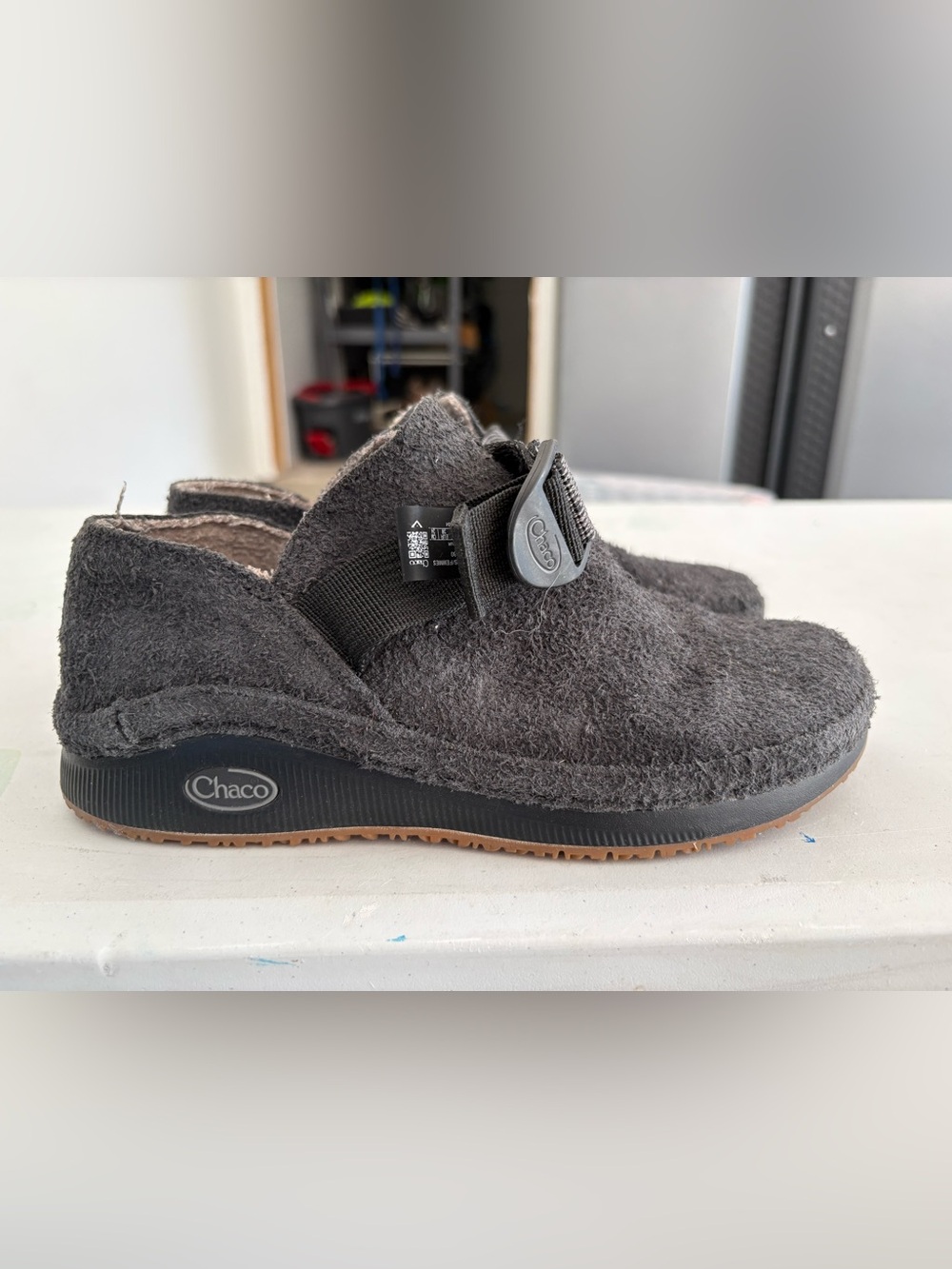 NEW Chaco Paonia Women’s 7 Charcoal Suede Clogs Slip-On Loafers Wool Lining